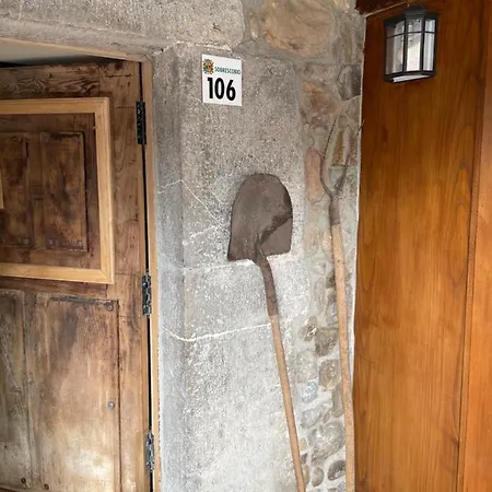 La Casina De Paula * Rioseco (Sobrescobio, Asturias)