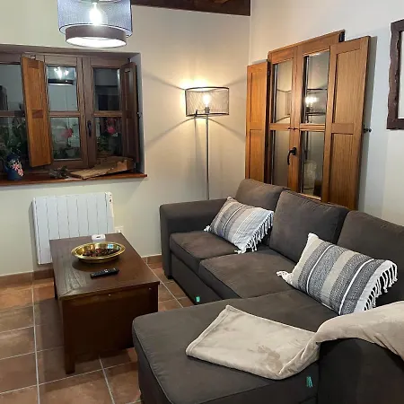La Casina De Paula * Rioseco (Sobrescobio, Asturias)